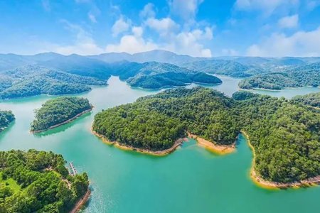 廣州團(tuán)建活動(dòng)好去處，花都九龍湖團(tuán)建，親山近水！